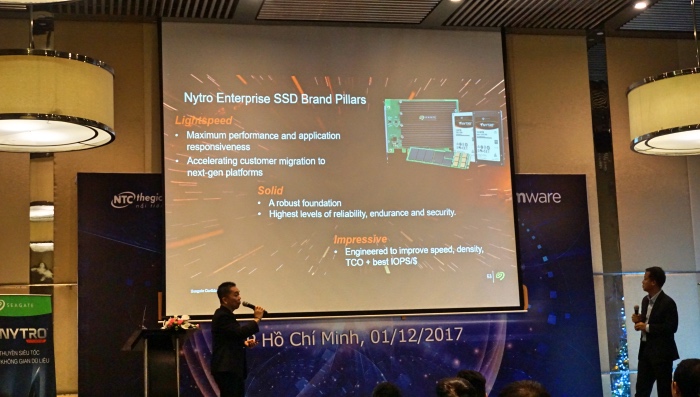 Nhất Tiến Chung c&ugrave;ng Seagate, QNAP, VMware giới thiệu giải ph&aacute;p HCI